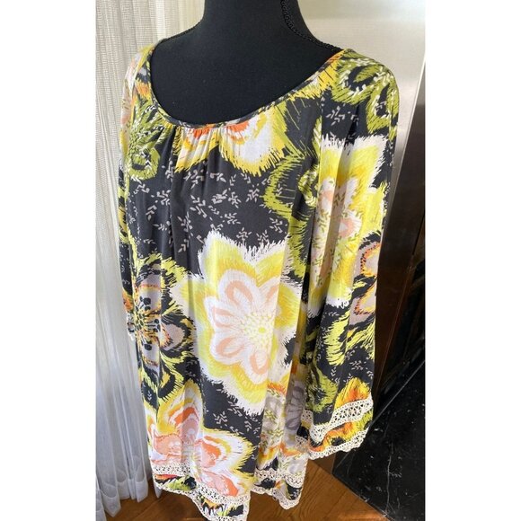 Vintage 80s oversized blouse, black, yellow, lime green flowers, bell sleeves - Picture 3 of 9